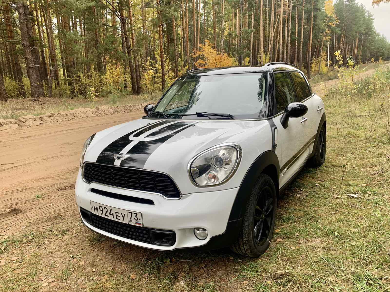 Новые российские мини. Продается Mini Countryman s 2011. Продается Mini Countryman s 2011 аэрография. Авито ру мини Cooper. Mini one продам.